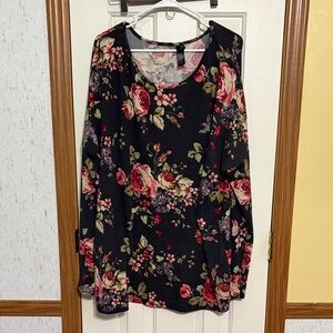 Agnes & Dora Black Floral Long Sleeve Scoop Neck Top with Pink & Cream Roses